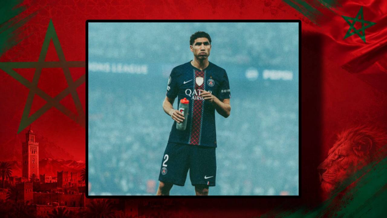foto de hakimi com a camisa do psg