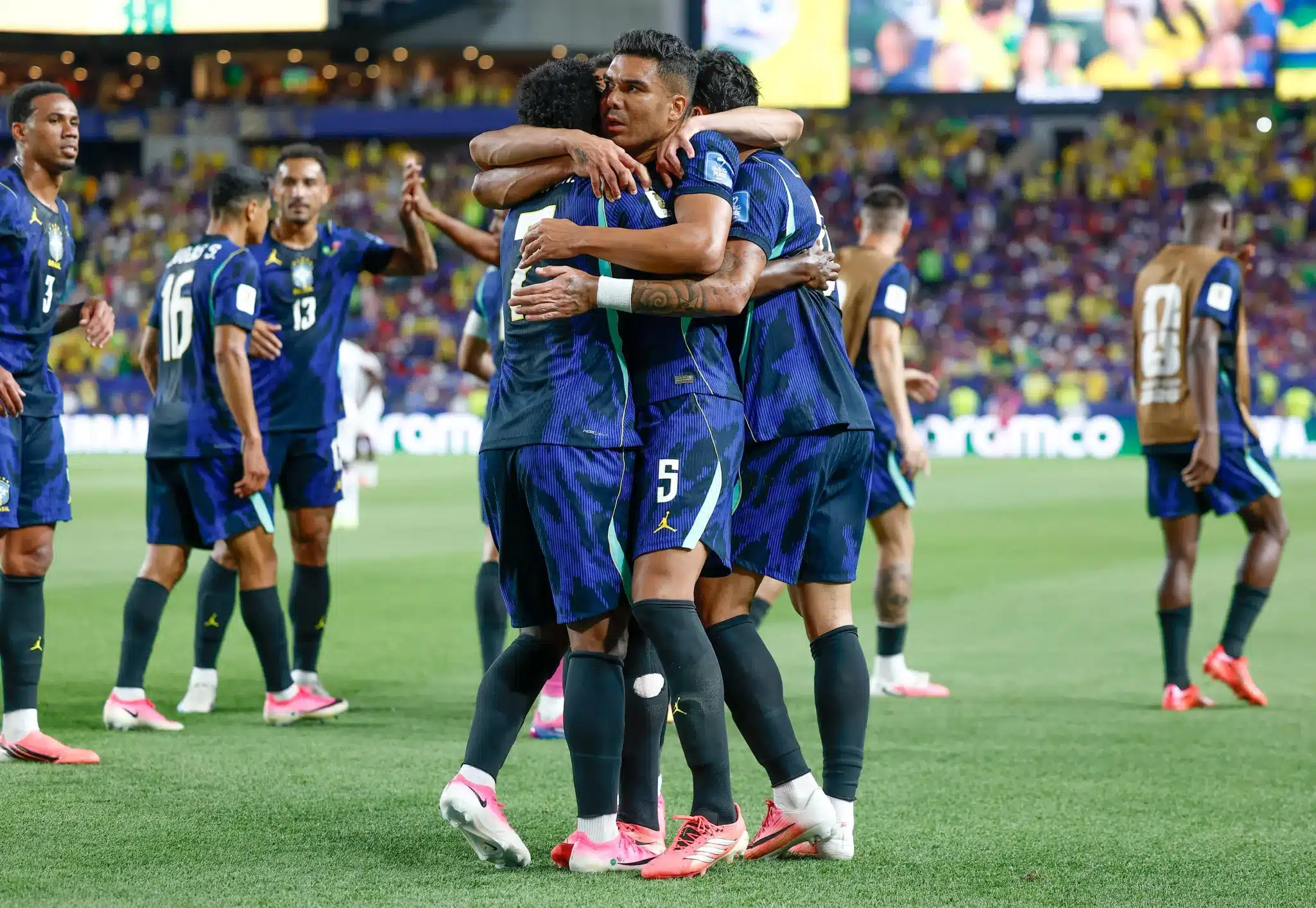 foto da seleção brasil x haiti