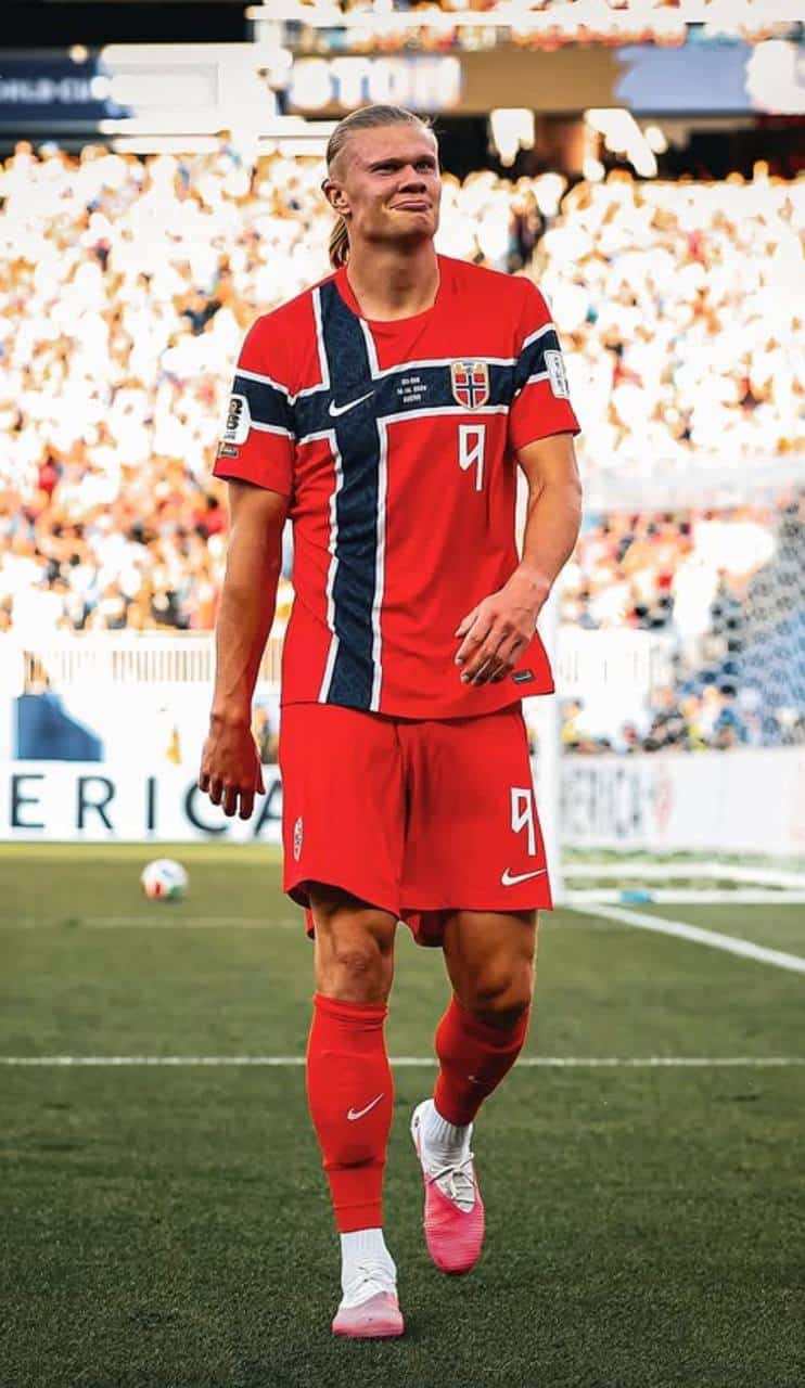foto de haaland ocm a camisa da noruega