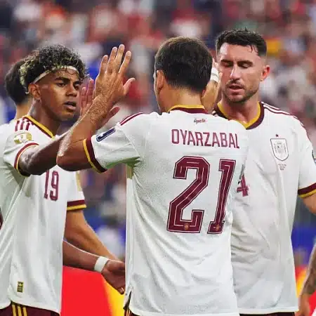 Como a Espanha encaixotou a França e dominou a semifinal da Copa dentro de campo