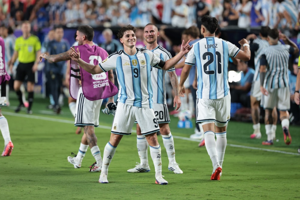 foto de vitória da seleção argentina na copa