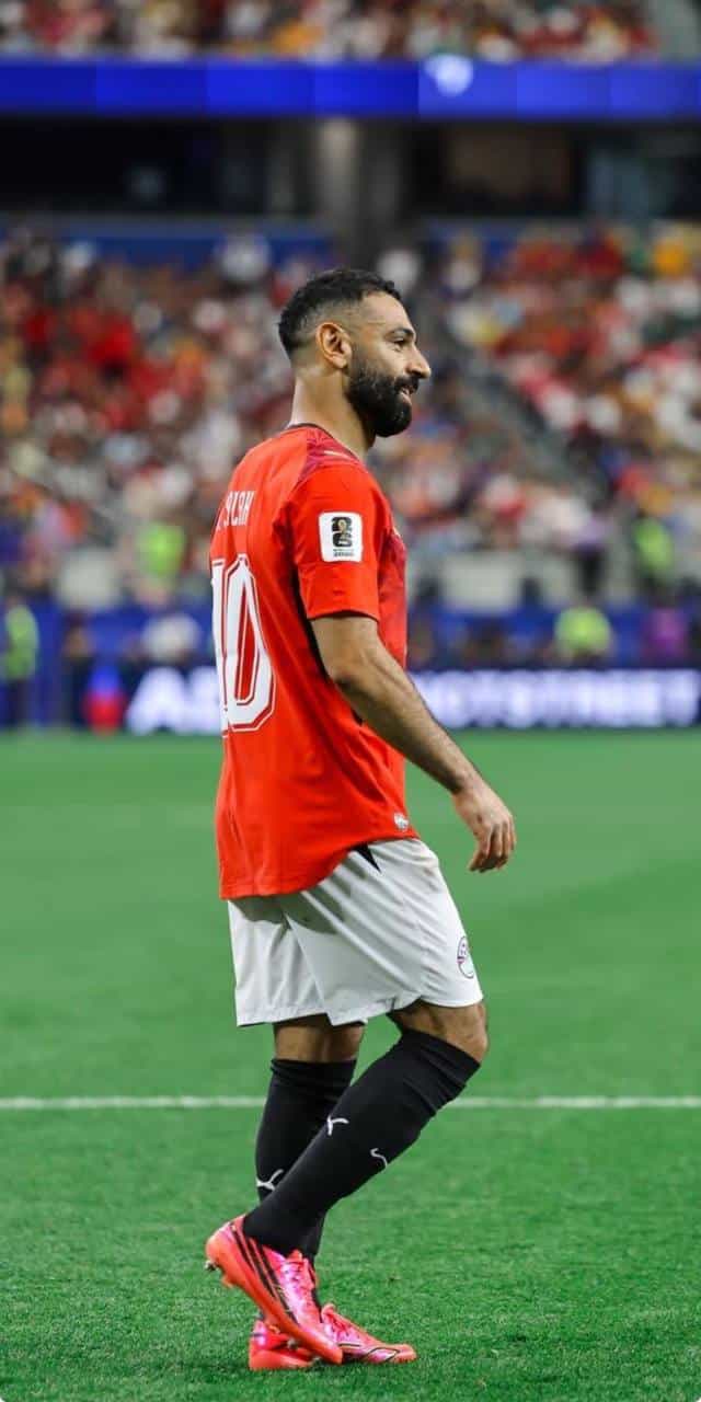 foto de salah pelo egito