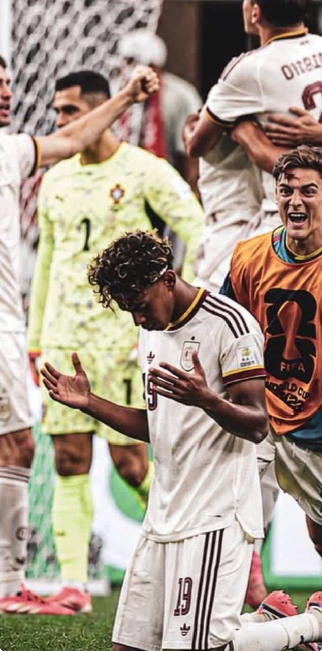 foto de lamine yamal em jogo da copa pela espanha